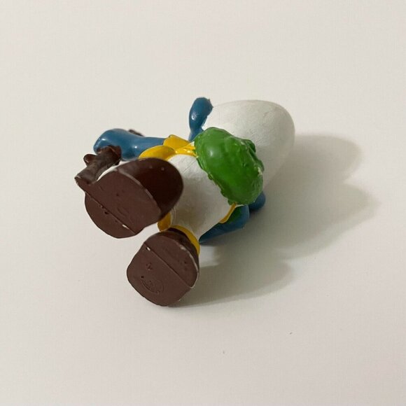 Smurfs Hiker Smurf Walking Stick Hiking Figure Schleich Peyo Damaged - Picture 13 of 16